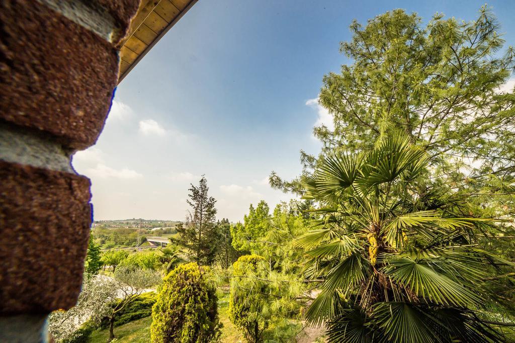 Villa Le Mistral Sommacampagna Exterior foto